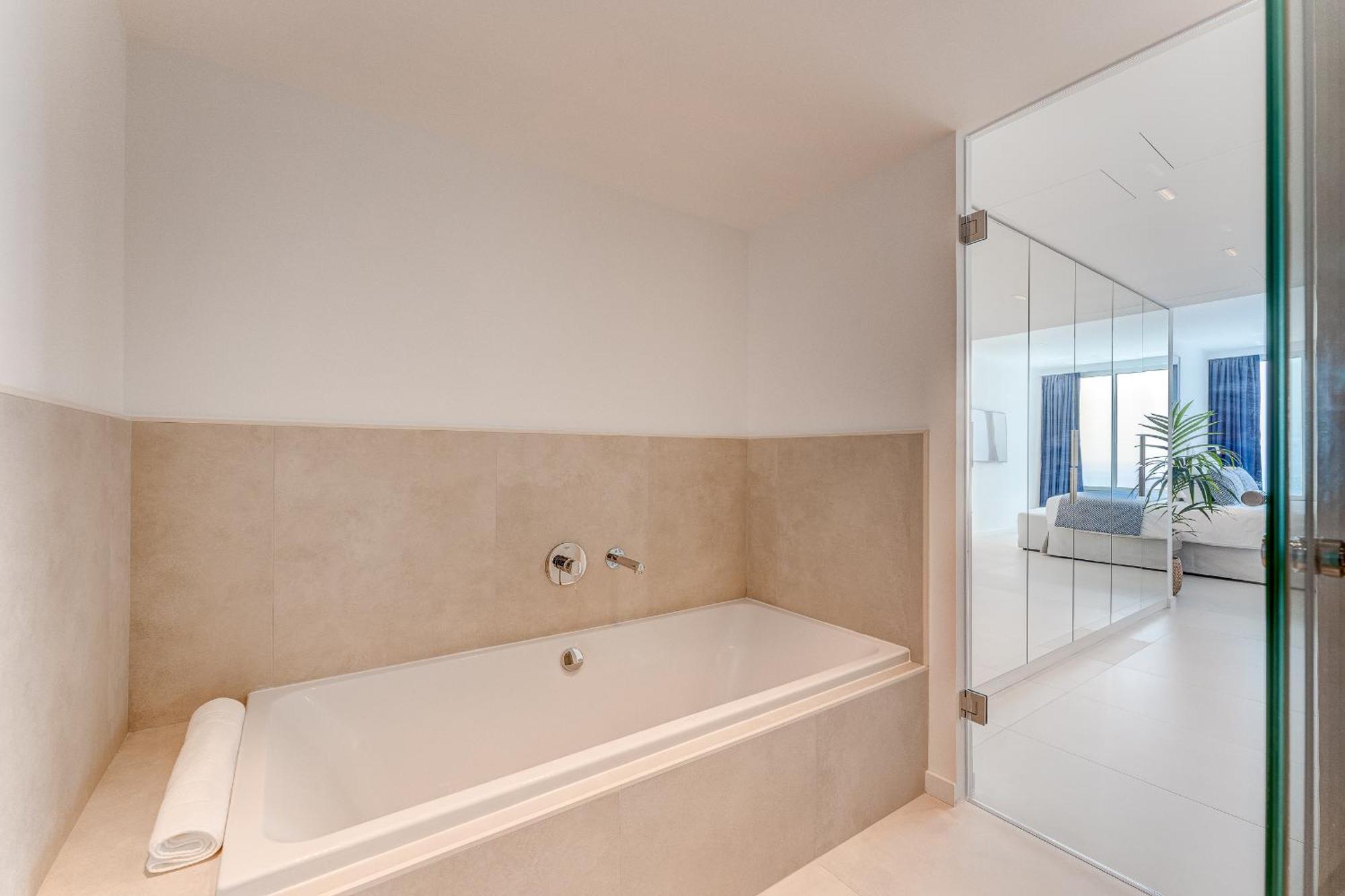 Aquasuites Luxury Penthouse A01 Акантиладо-де-Лос-Хигантес Экстерьер фото